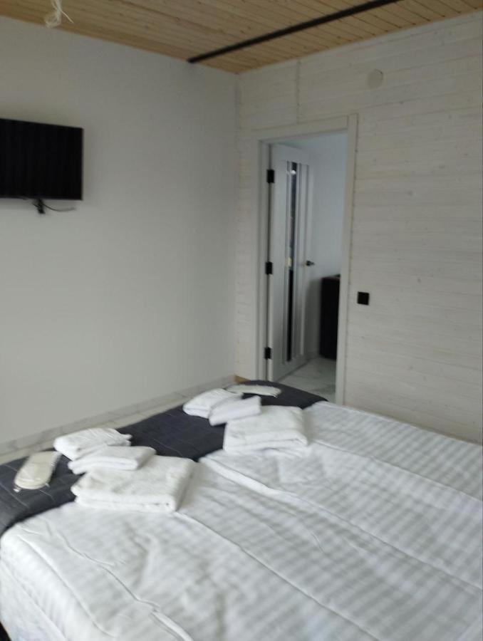 Перлина Карпат Appartement Skhidnytsia Buitenkant foto